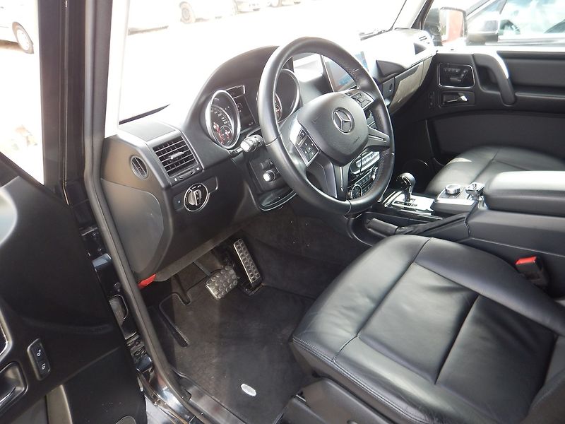Mercedes-Benz Třídy G G 350 D AMG NEZ. TOP. KAMERA - fotka 23 z 35