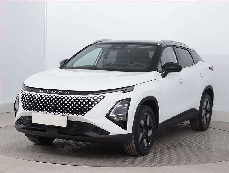 Omoda 5 (2026) 1.6 T, Ad. tempomat - fotka 2 z 22