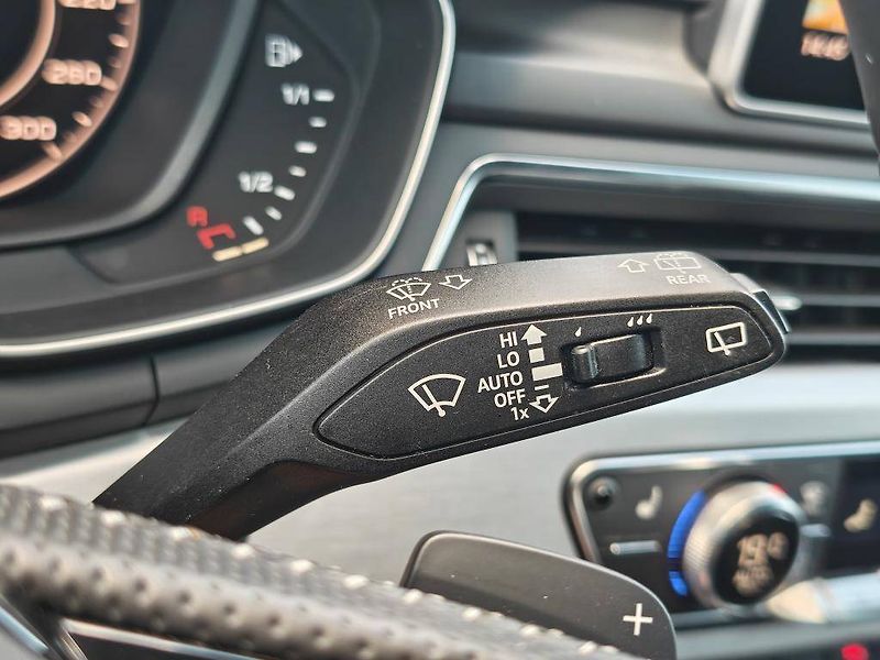 Audi A4 S-Line 2,0 TSI 185 kW Quattro - fotka 15 z 27