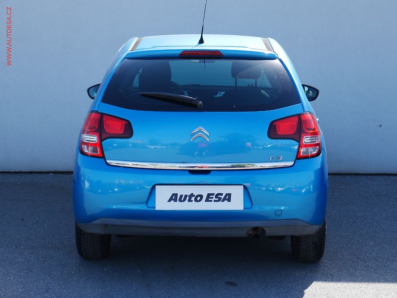 Citroën C3 (2011) 1.4i, ČR, AC, temp, STK1/28 - fotka 5 z 17