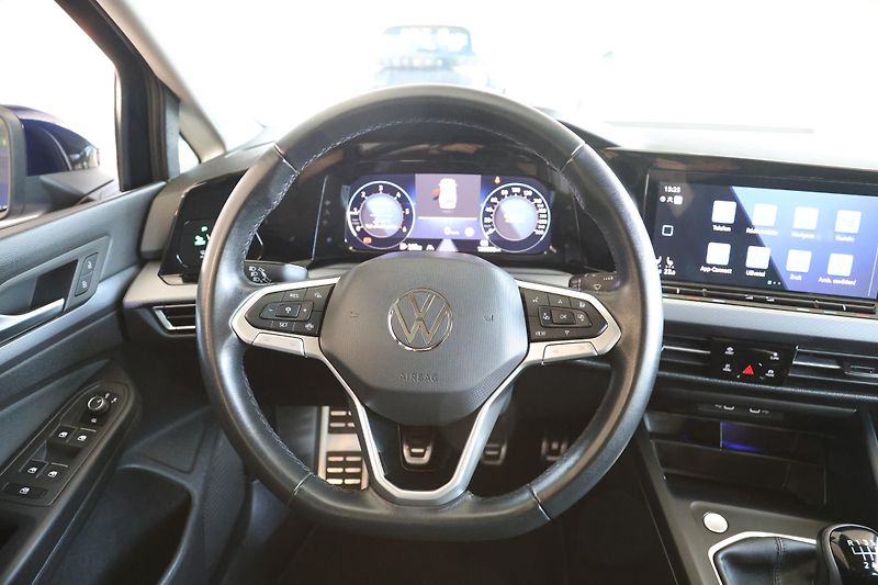 Volkswagen Golf Variant (2023) 2.0TDI LED Navi Tažné Display - fotka 30 z 39