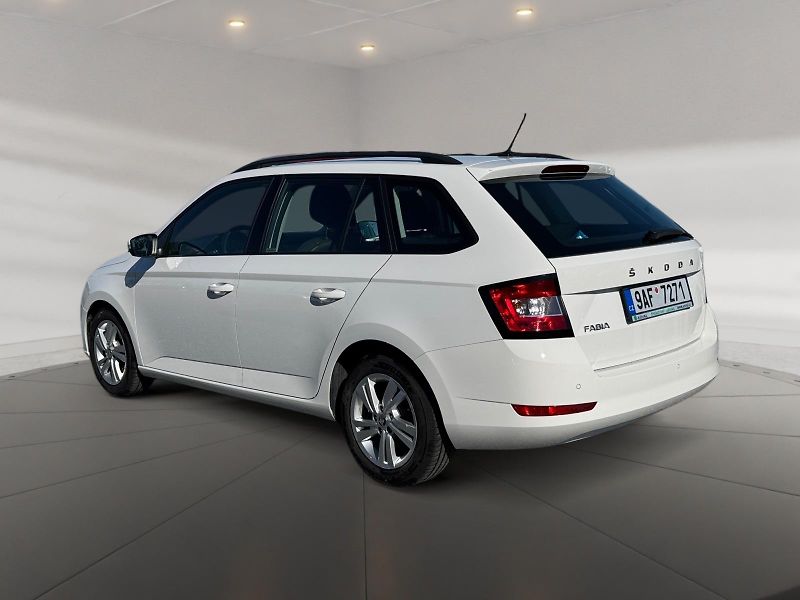 Škoda Fabia (2022) AMBITION 1.0TSI 70kW CZ DPH - fotka 4 z 11