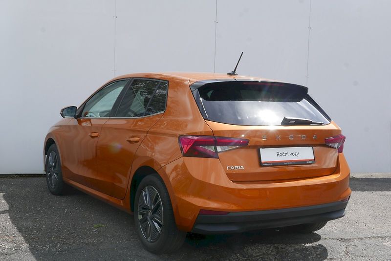 Škoda Fabia (2025) 1.0 TSI 85 kW DSG 7° TOP Selec - fotka 9 z 35