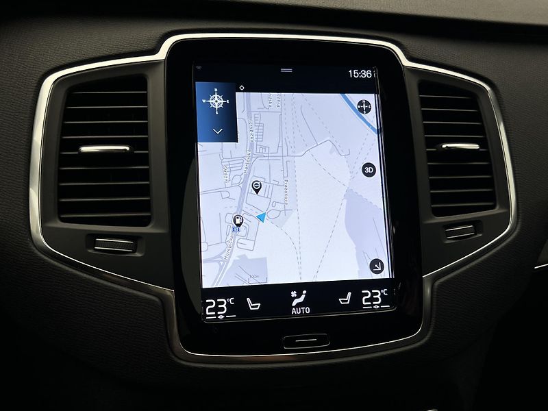 Volvo XC90 B5 AWD MOMENTUM PRO AUT - fotka 30 z 40