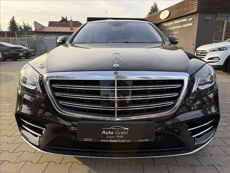 Mercedes-Benz Třídy S 560 4Matic AMG - fotka 2 z 32