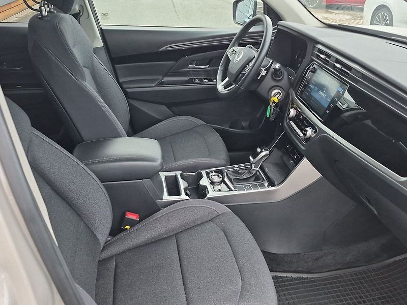 SsangYong Korando Smart  1,5 GDI 120kw A/T - fotka 11 z 23
