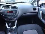 Kia Ceed (2015) 1.6 GDI, Serv.kniha, Tempomat - náhled 8