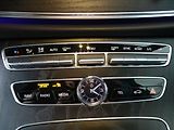 Mercedes-Benz Třídy E (2019) 220D*VYHŘ.SED**LED*4X4**KAMERA - náhled 17