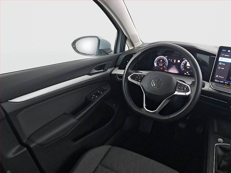 Volkswagen Golf (2025) Life 1.5 TSI - fotka 7 z 18