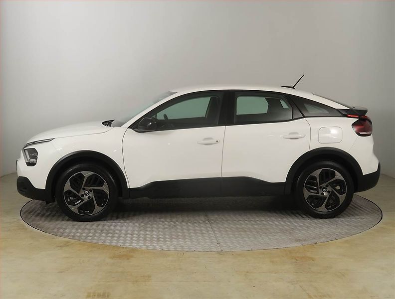 Citroën C4 (2024) 1.2 PureTech, Automat, ČR - fotka 3 z 23