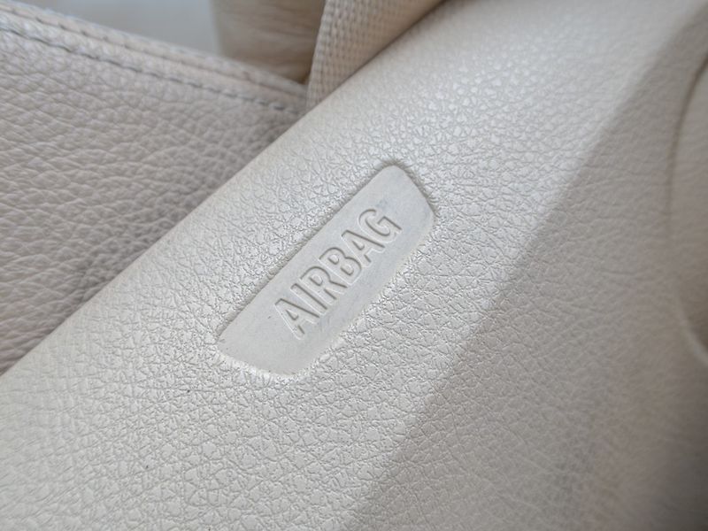 BMW Řada 5 (2012) 3.0D – NOVÉ V ČR - fotka 39 z 55