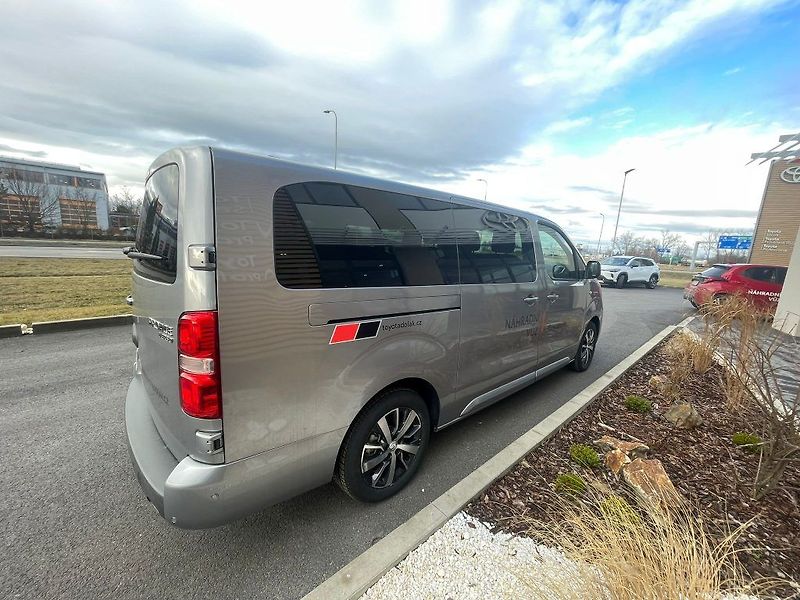 Toyota ProAce Verso 2.0D Automat L2 Business Comfo - fotka 7 z 31
