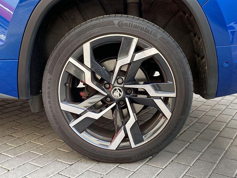 Škoda Kodiaq (2022) 2.0 TSI 4x4 DSG RS - fotka 37 z 41