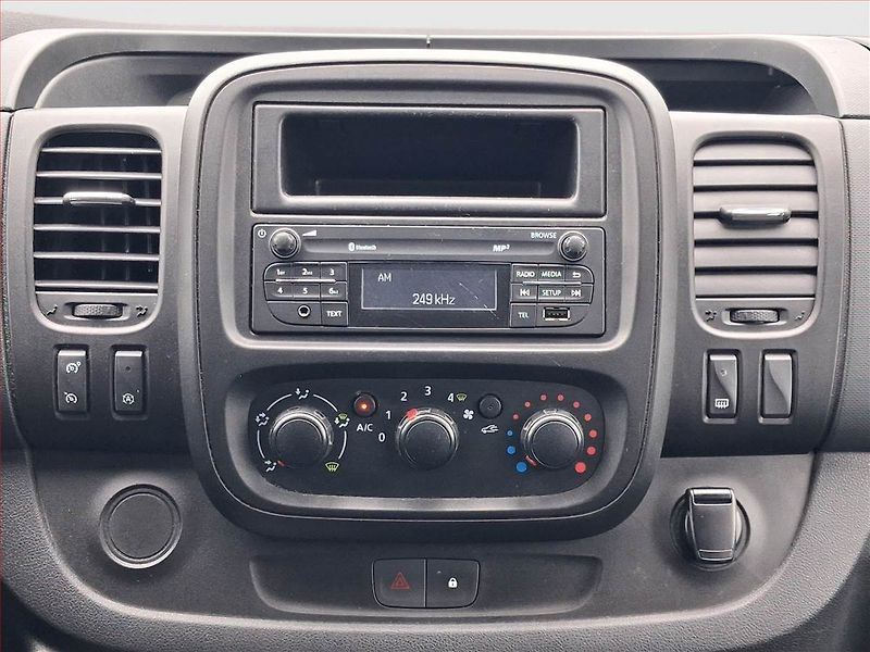 Opel Vivaro (2018) 1.6 CDTI, Bus, 9Míst, DPH - fotka 12 z 19