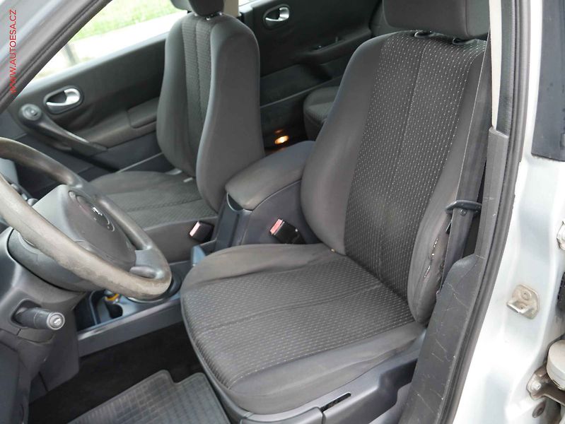 Renault Mégane (2003) 1.5 dCi, 1.maj, servis.kniha - fotka 9 z 15