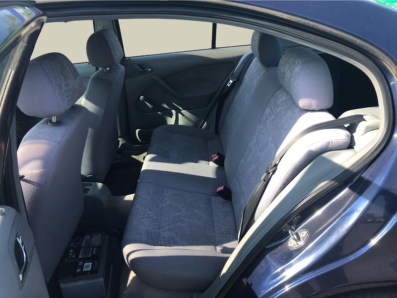 Škoda Octavia A 1.6 MPI - fotka 12 z 27