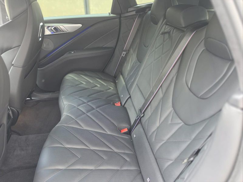 BMW XM (2024) 50e záruka + servis - fotka 30 z 33