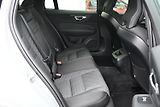 Volvo V60 2.0B4 LED NAV TAŽNÉ - náhled 24
