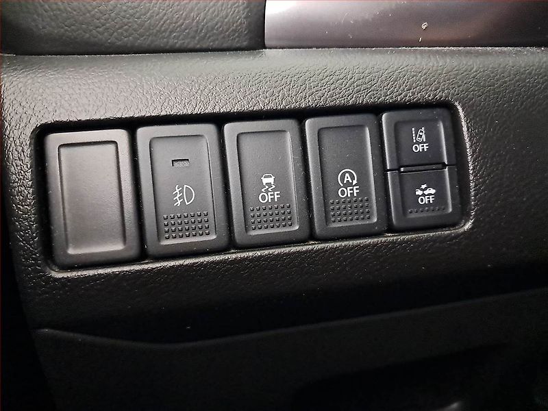 Suzuki Vitara (2023) 1.4 BoosterJet - fotka 21 z 22