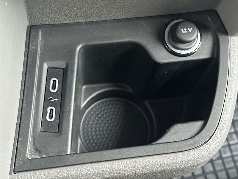Volkswagen Transporter (2023) T6 2.0 TDI - fotka 20 z 27