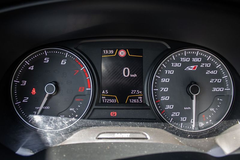 Seat Leon Cupra ST 2016 - fotka 20 z 40