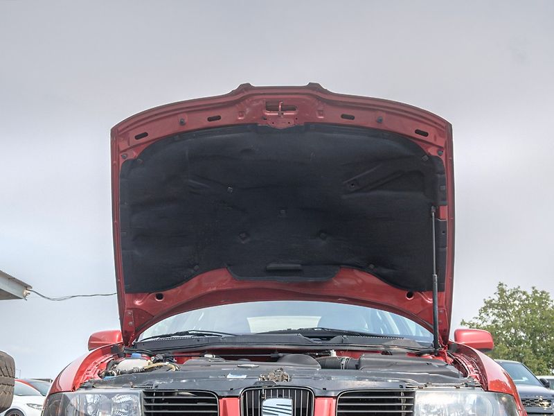Seat Leon (2002) 1.9TDI 66KW DIGI – 2x KOLA - fotka 34 z 39