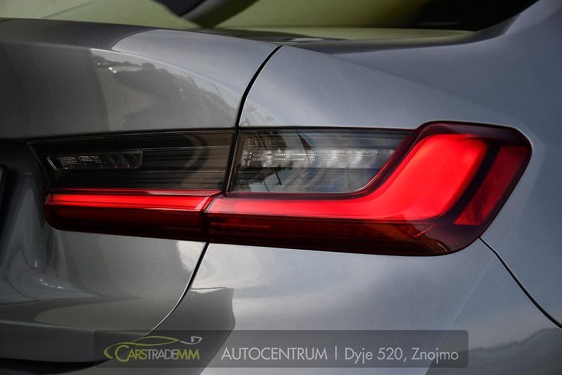 BMW Řada 3 320D xD M-SPORT ČR 1.M HUD H/K - fotka 58 z 58