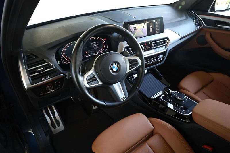 BMW X3 xDrive20i - fotka 2 z 30