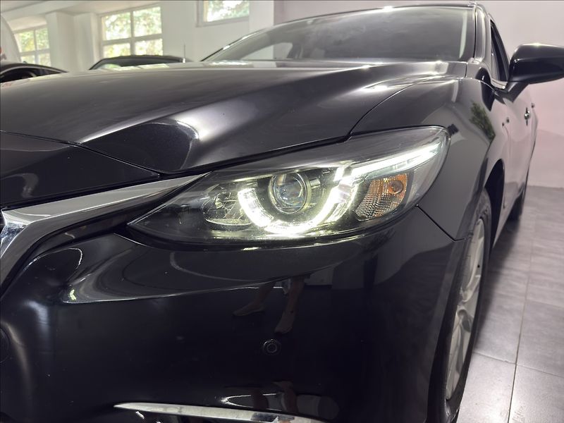 Mazda 6 2,2   D 1.MAJITEL 1.ROK ZÁRUKA - fotka 38 z 42