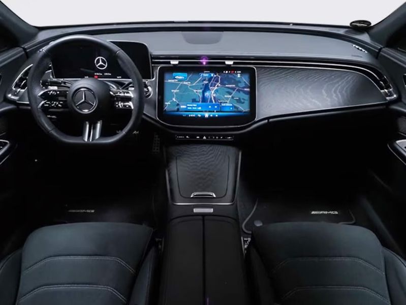 Mercedes-Benz Třídy E 220d AMG Advanced+ DISTRO DIGI - fotka 5 z 9