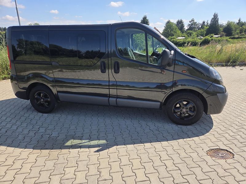 Opel Vivaro 2.0CDTI 84kw  - fotka 8 z 30