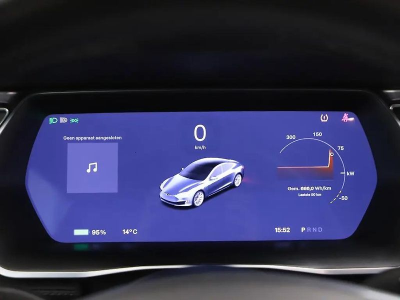 Tesla Model S 90D AWD 311kW SOH 88% - fotka 6 z 11