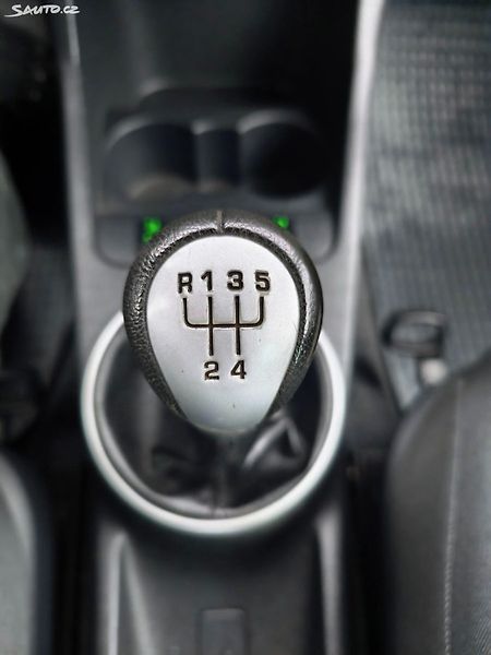 Škoda Fabia (2009) - fotka 28 z 34