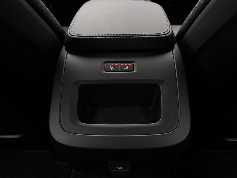 Volvo V90 CC B4 AWD PLUS CZ REZERVACE - fotka 29 z 51