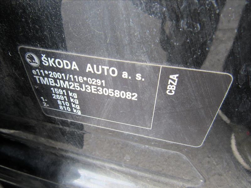Škoda Fabia 1,2 TSi 63kW Combi - fotka 23 z 31