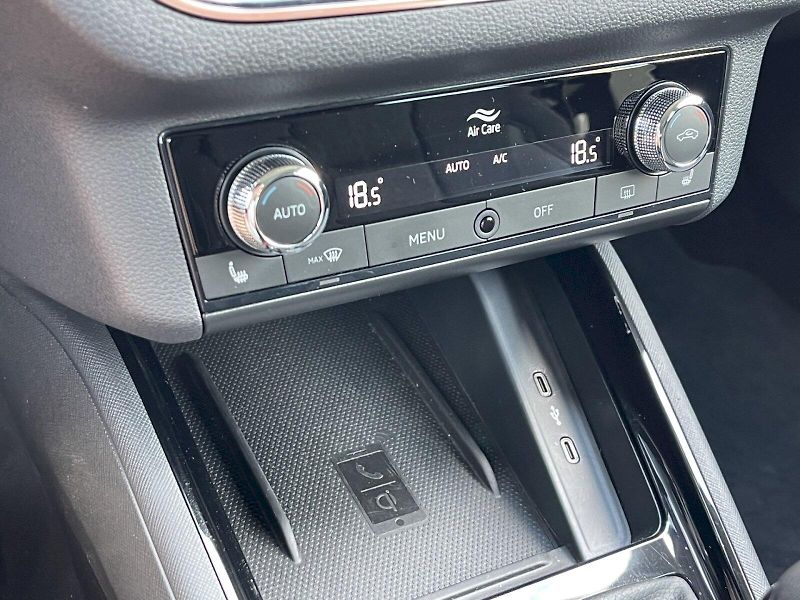 Škoda Kamiq (2024) 1.5 TSI 110 kW DSG Style Plus - fotka 12 z 32