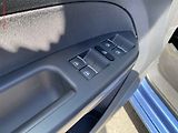 Volkswagen Touran (2013) 2.0 TDi, Comfortline, Webasto - náhled 14