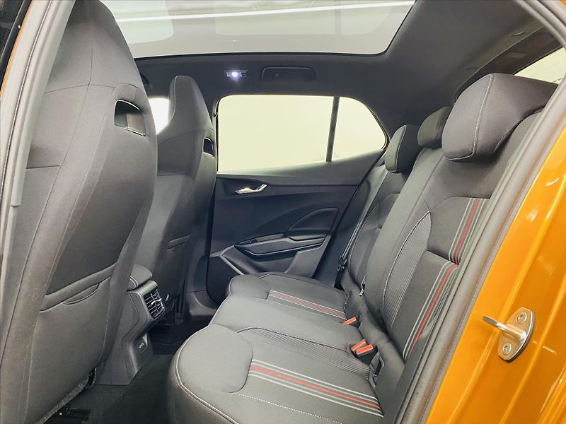 Škoda Fabia 1,0 TSI 85kW Monte Carlo - fotka 6 z 25
