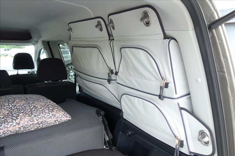 Volkswagen Caddy 1,4 TSi + CNG,DSG,MAXI BEACH. - fotka 17 z 37