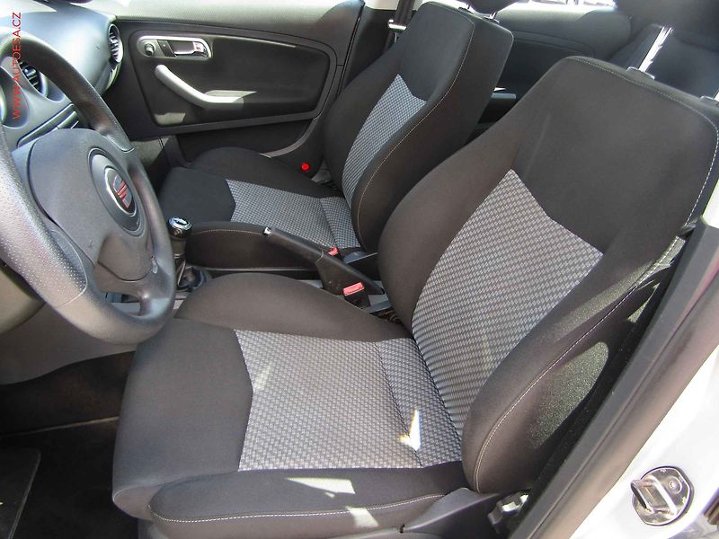 Seat Cordoba (2008) 1.4i, 1.maj,ČR, servis.kniha - fotka 9 z 15