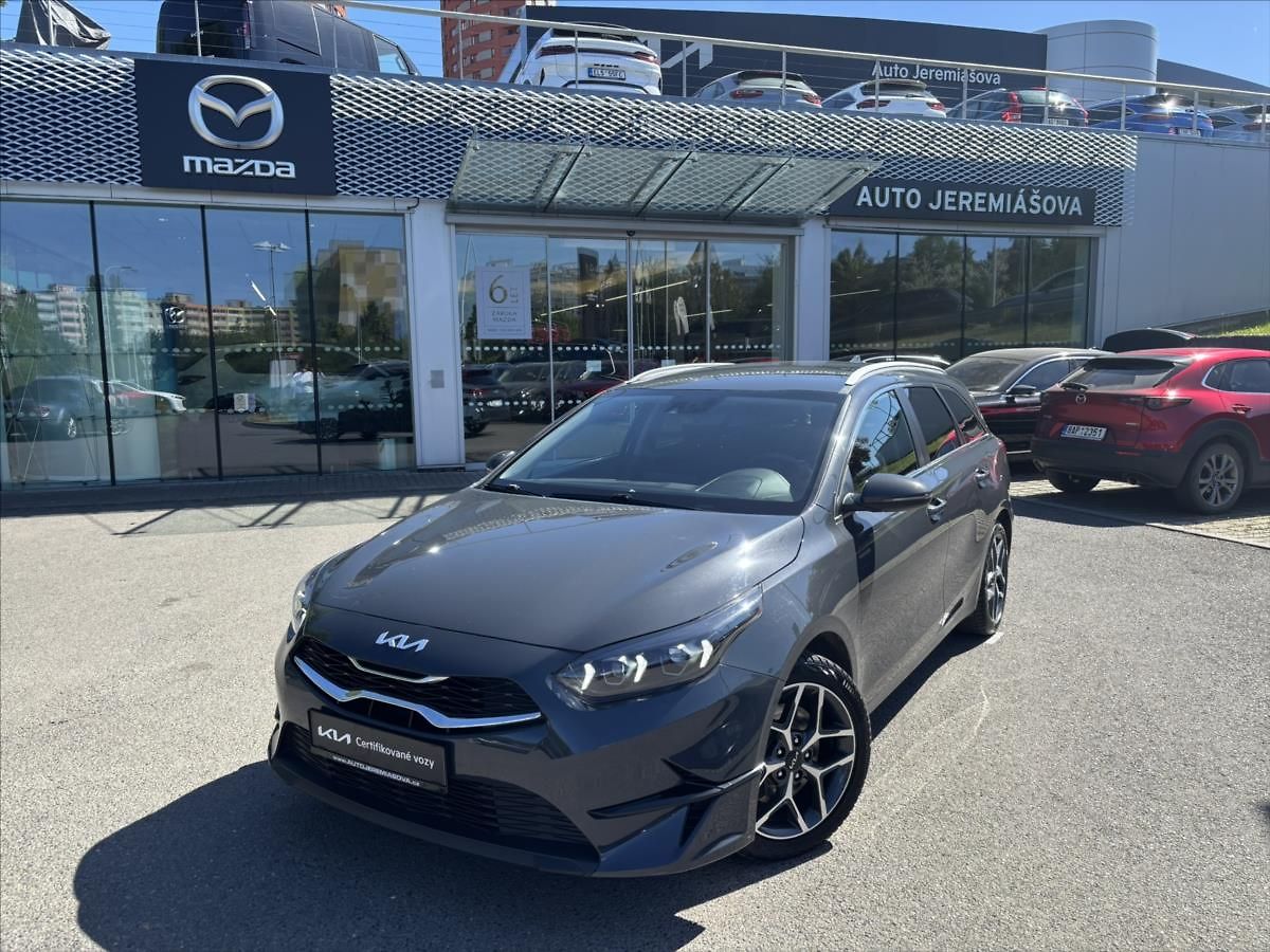 Kia Ceed 1,5 TGDi AT TOP PLNÝservisKIA