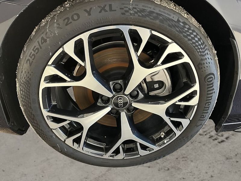 Audi A6 TDI q S-Line Tech Pro Vzduch - fotka 6 z 19