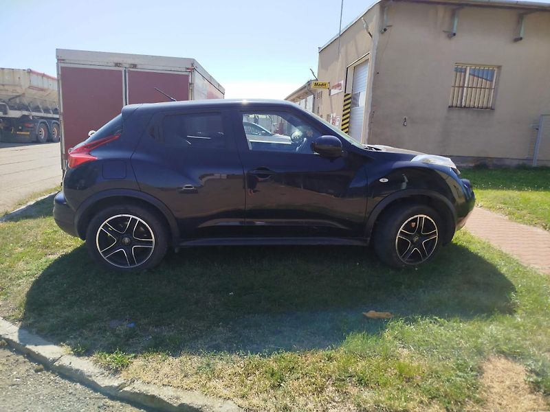 Nissan Juke (2011) Nissan Juke automat  - fotka 3 z 7