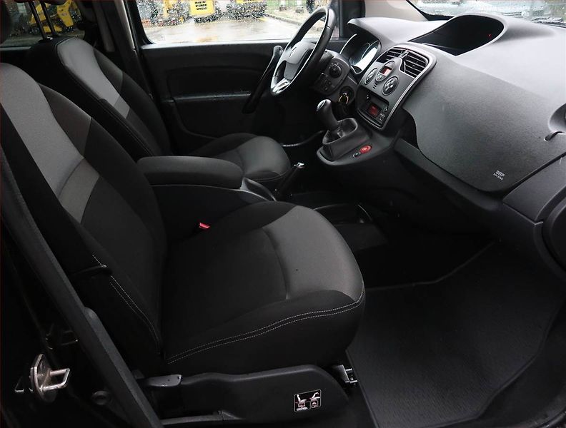 Renault Kangoo (2017) 1.5 dCi, 5Míst, ČR, DPH - fotka 9 z 17