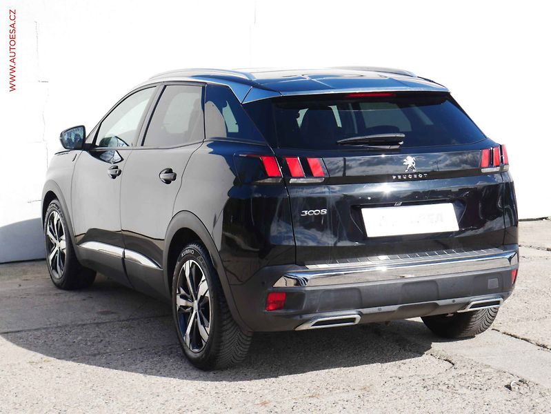 Peugeot 3008 (2019) 2.0 HDi, Crossway, AT, panor - fotka 4 z 18