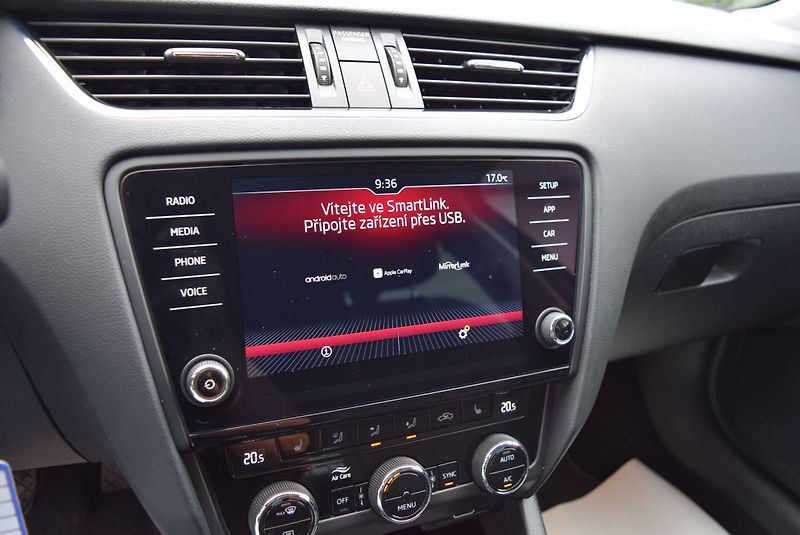 Škoda Octavia (2019) 1.5TSI 110kw STYLE TAŽNÉ SMART - fotka 26 z 45