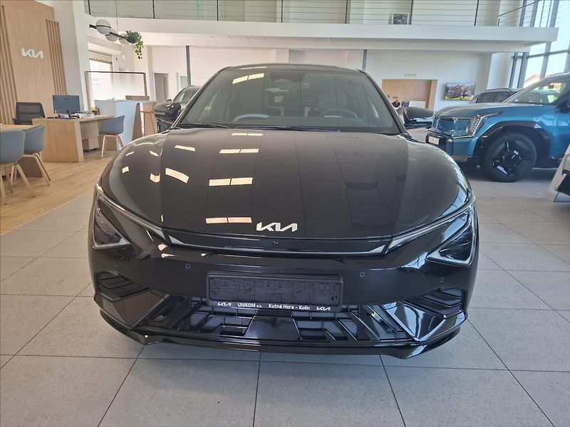 Kia EV6 4x2 GT-LINE 168 KW+84 KWH - fotka 2 z 8