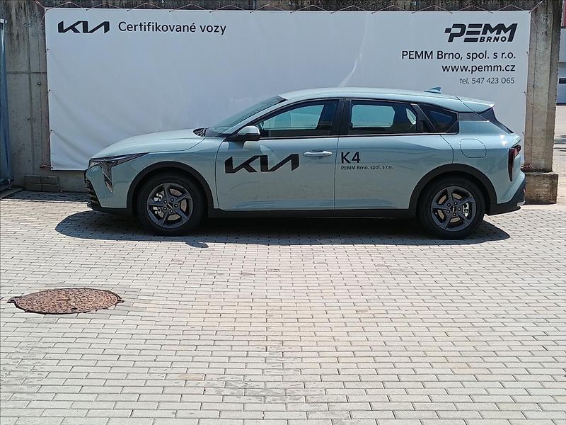 Kia K4 1,0 T-GDi GPF SPIN  PŘEDVÁDĚCÍ - fotka 3 z 7
