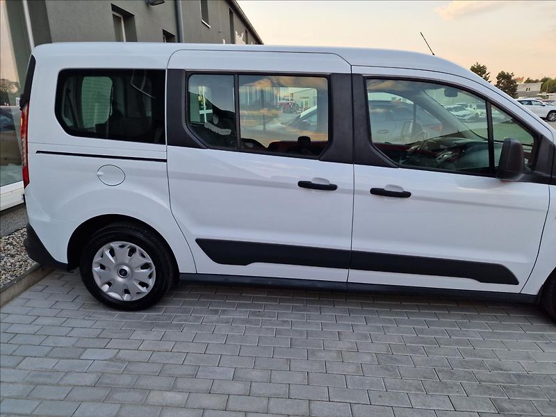 Ford Transit Connect 1.5TDCi L2 7-Míst, ČR, 1.Maj. - fotka 38 z 43