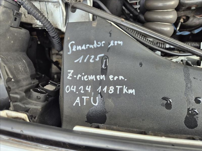 Ford Tourneo Connect 1,6 TDCi Long DPH! - fotka 26 z 28